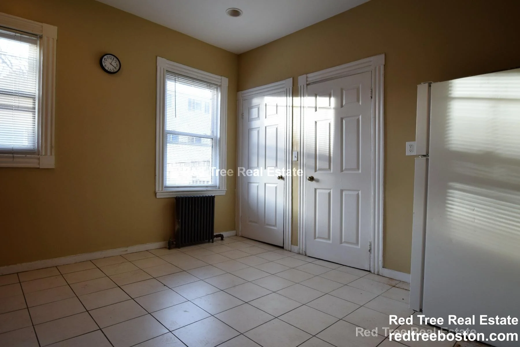 6 bed, 2 bath apartment for rent at 6 Haskell St Unit 1, Allston — photo 13 of 15