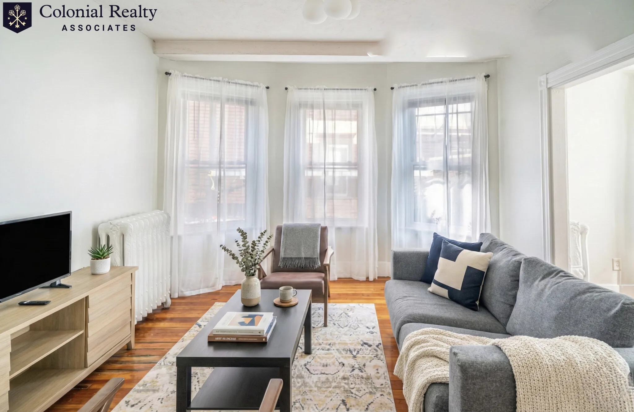 6 bed, 2 bath apartment for rent at 6 Haskell St Unit 6, Allston — photo 1 of 10