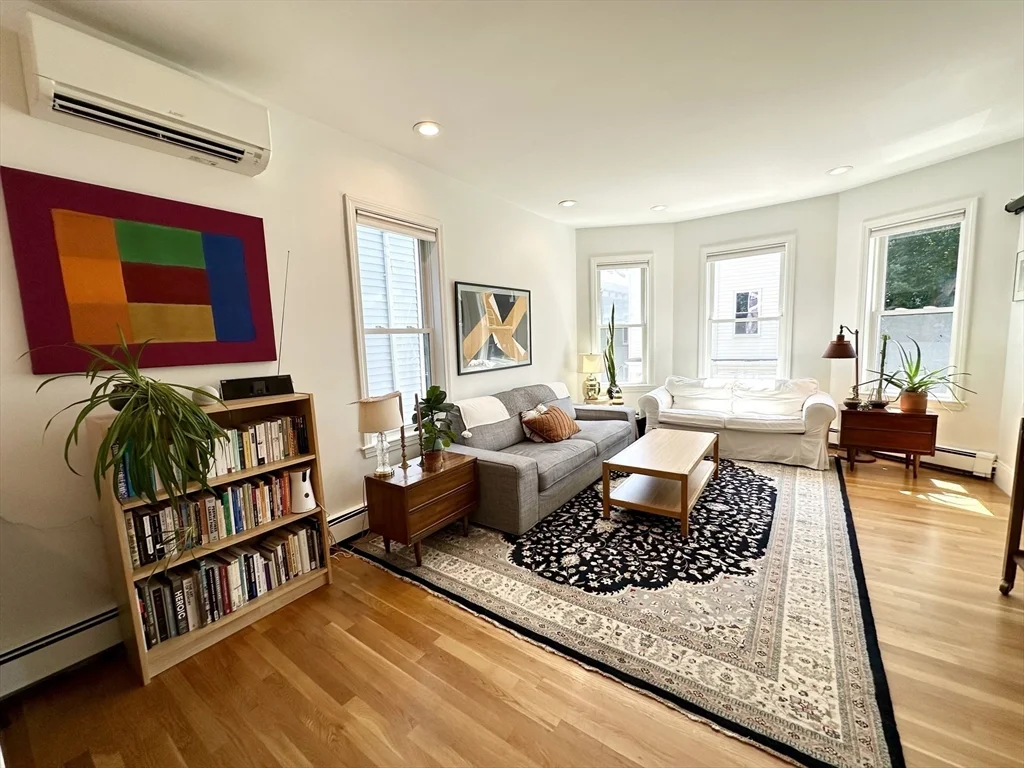 2 bed, 1 bath apartment for rent at 6 Haverford St Unit 2, Jamaica Plain — photo 8 of 23