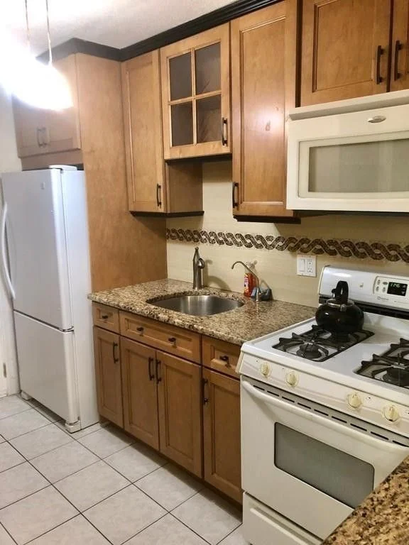 2 bed, 1 bath apartment for rent at 6 Hayes Rd Unit 15, Roslindale — photo 2 of 13