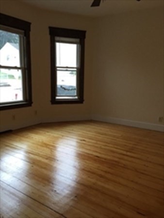 4 bed, 2 bath apartment for rent at 6 Henry St Unit 1, Medford — photo 9 of 10