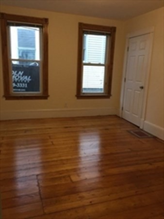 4 bed, 2 bath apartment for rent at 6 Henry St Unit 1, Medford — photo 6 of 10