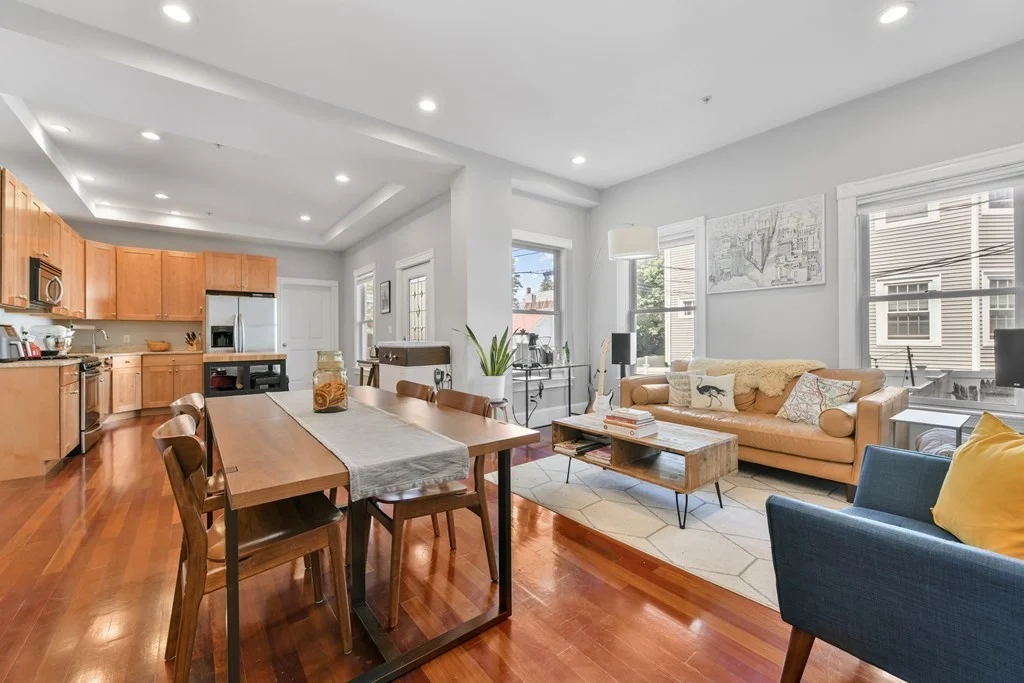 3 bed, 2 bath apartment for rent at 6 Highland Ave Unit 1A, Prospect Hill — photo 1 of 21