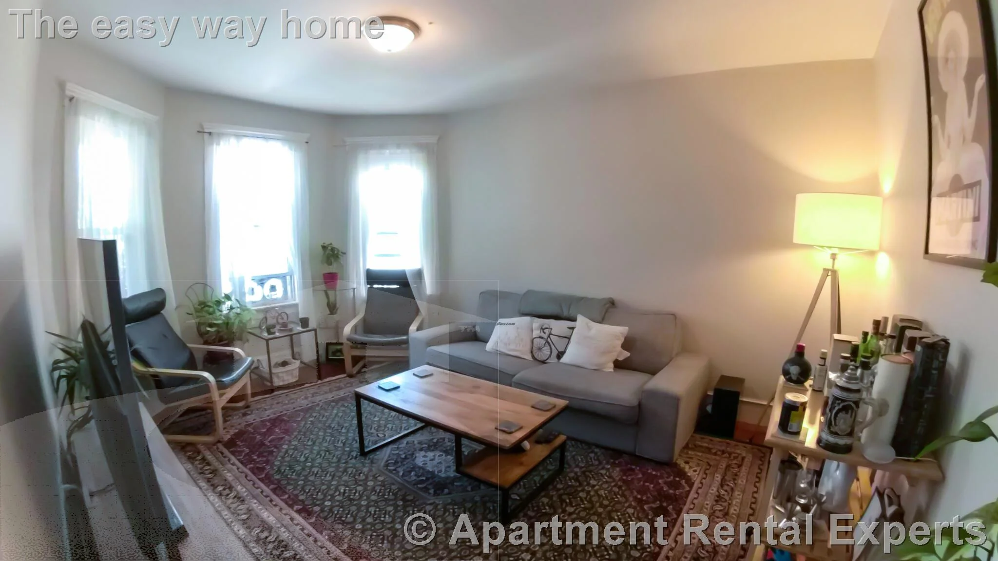 2 bed, 1 bath apartment for rent at 6 Hinckley St Unit 3, Magoun Square — photo 4 of 10
