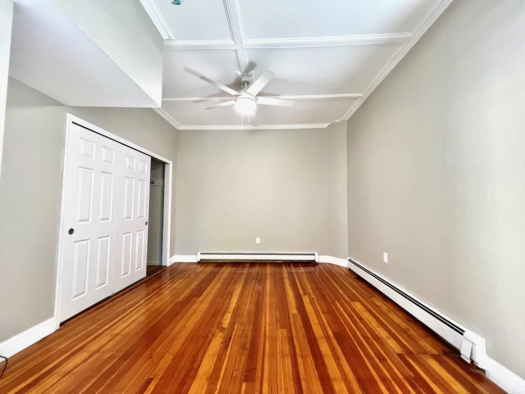 1 bed, 1 bath apartment for rent at 6 Holland St Unit 6R, Winchester — photo 10 of 20