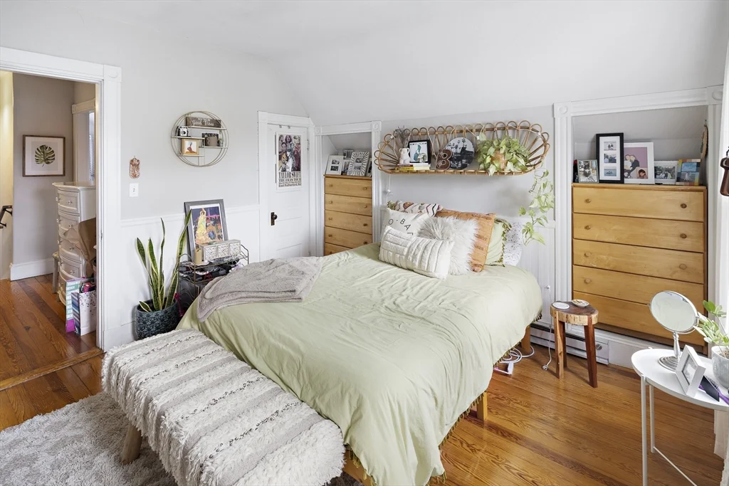 3 bed, 2 bath apartment for rent at 6 Hollis Park Unit 6, Cambridge — photo 15 of 20