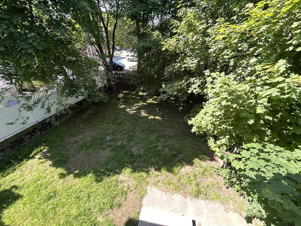 3 bed, 1 bath apartment for rent at 6 Horton St Unit 2, Salem — photo 14 of 14