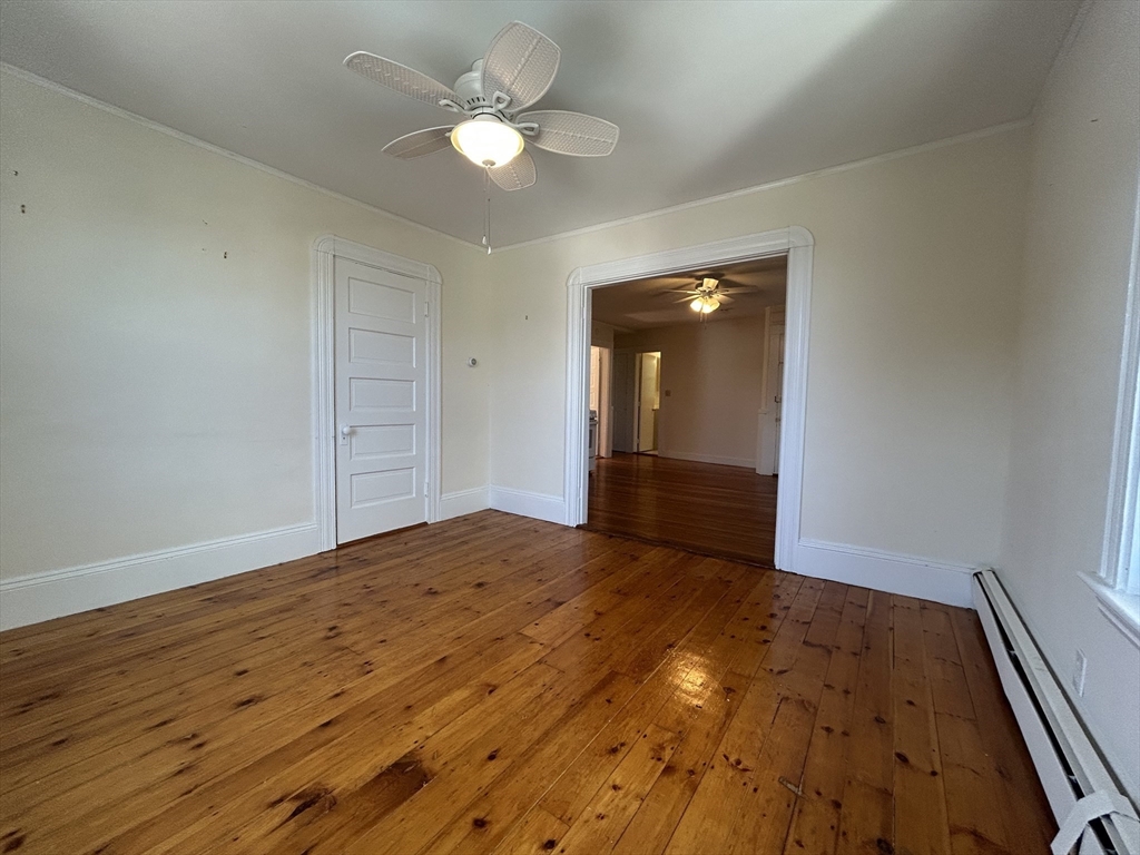 3 bed, 1 bath apartment for rent at 6 Horton St Unit 2, Salem — photo 5 of 14