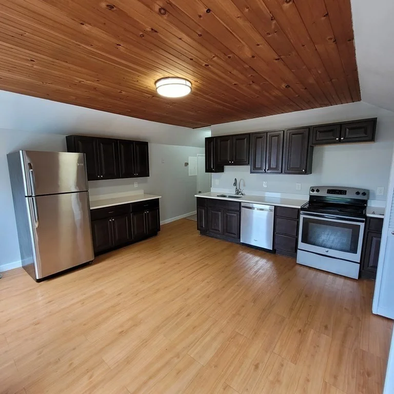 2 bed, 1 bath apartment for rent at 6 Howard Ave Unit 2, Foxboro — photo 2 of 13