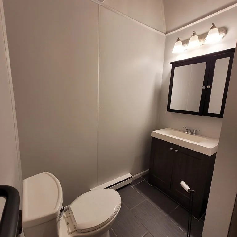 2 bed, 1 bath apartment for rent at 6 Howard Ave Unit 2, Foxboro — photo 7 of 13