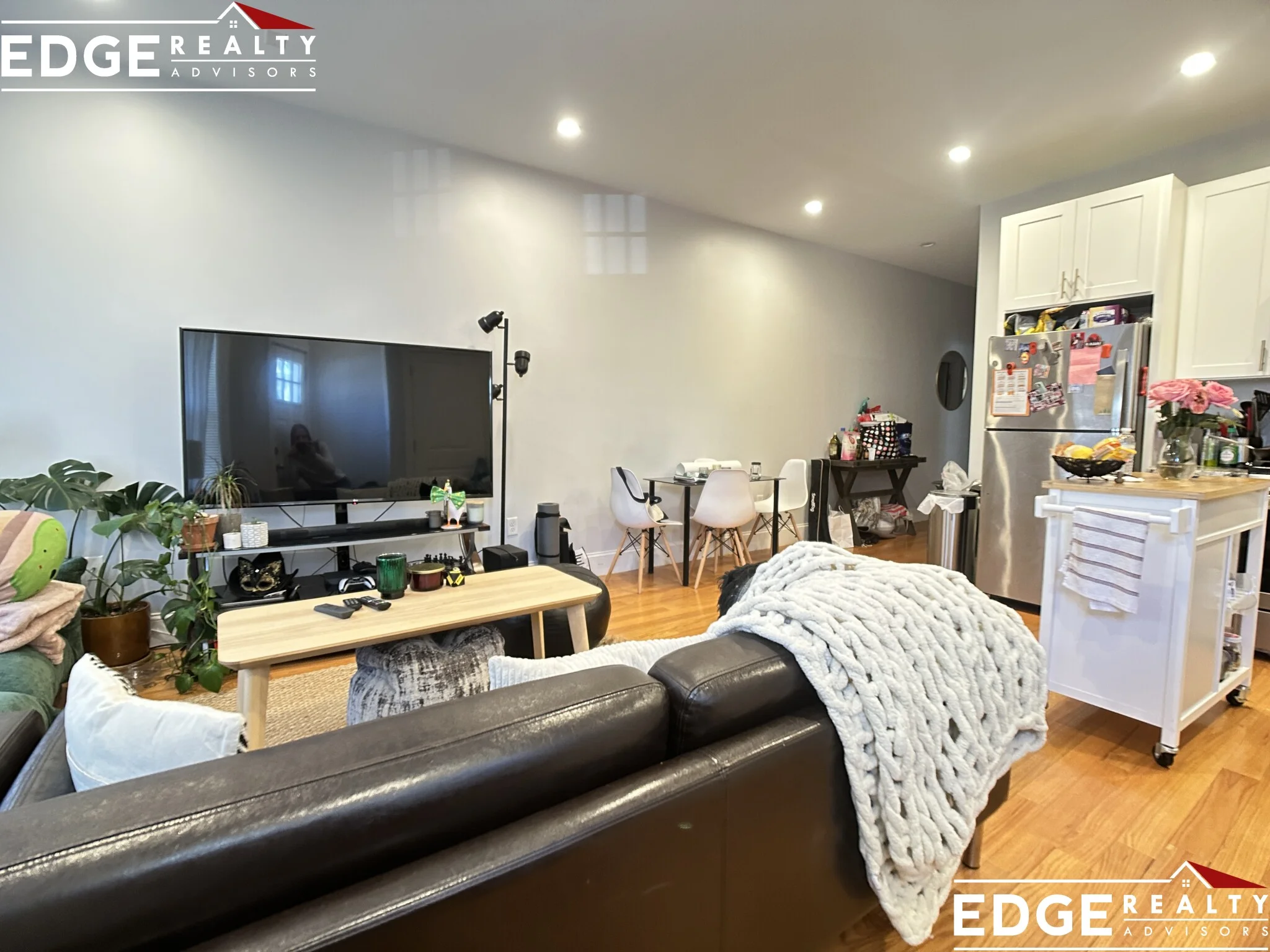 2 bed, 1 bath apartment for rent at 6 Islington St Unit A, Brighton — photo 4 of 7