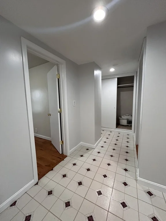 3 bed, 1 bath apartment for rent at 6 Jefferson St Unit 4, Cambridge — photo 5 of 9