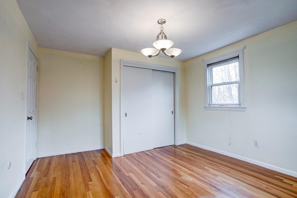 3 bed, 1 bath apartment for rent at 6 Keith Cir Unit A, Woburn — photo 19 of 29