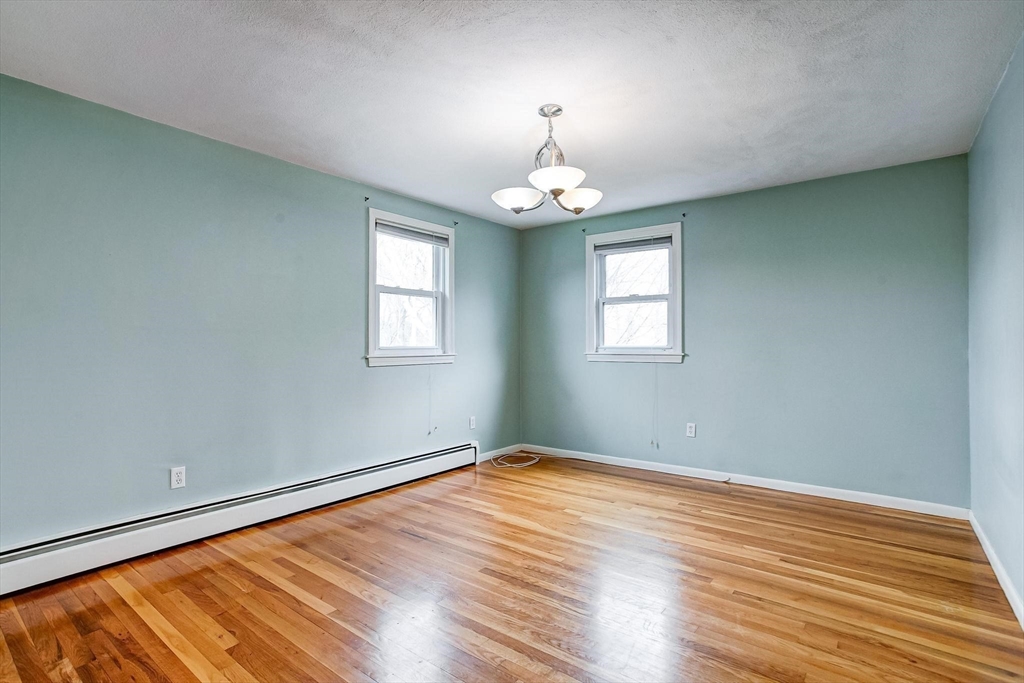 3 bed, 1 bath apartment for rent at 6 Keith Cir Unit A, Woburn — photo 20 of 29