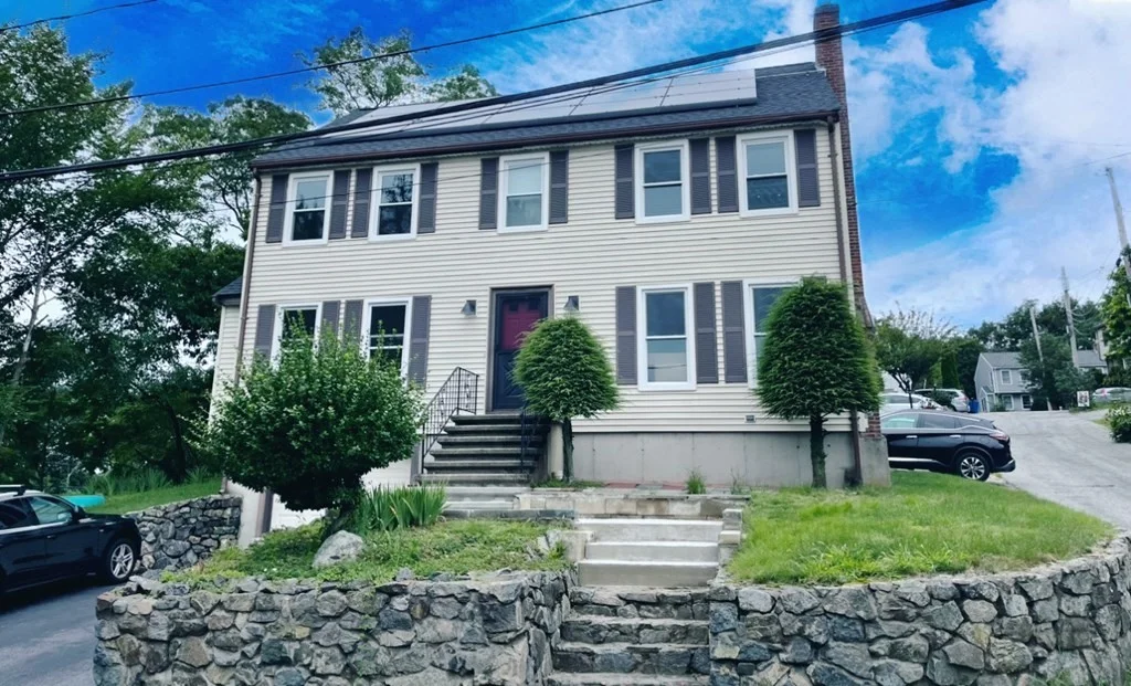 3 bed, 2 bath apartment for rent at 6 King St, Arlington