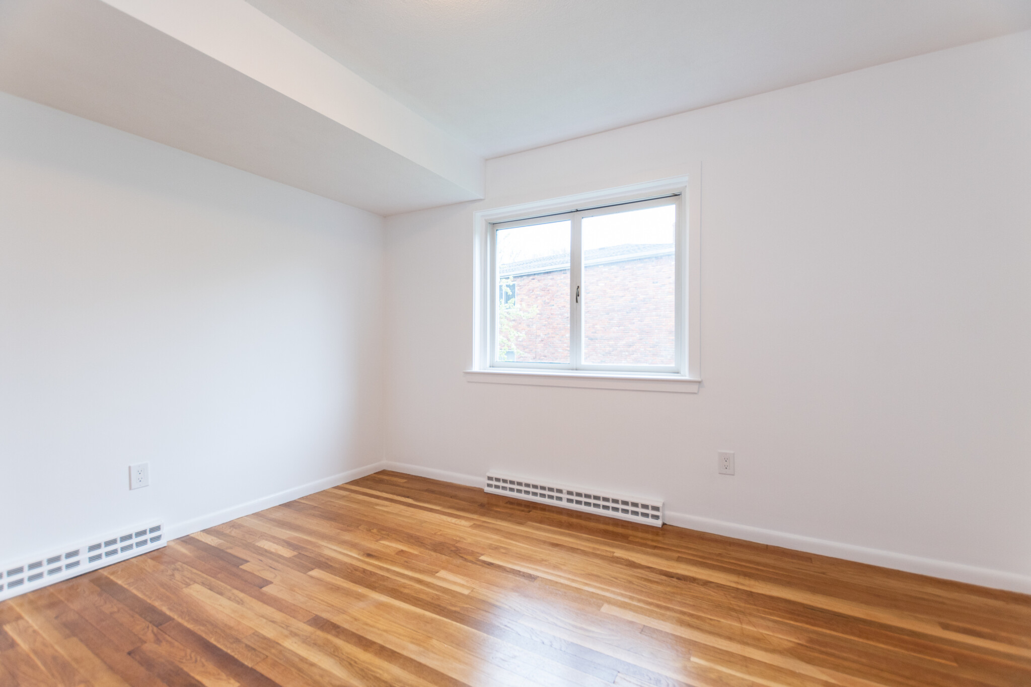 4 bed, 2 bath apartment for rent at 6 Kippy Dr Unit 6, Waban — photo 24 of 48