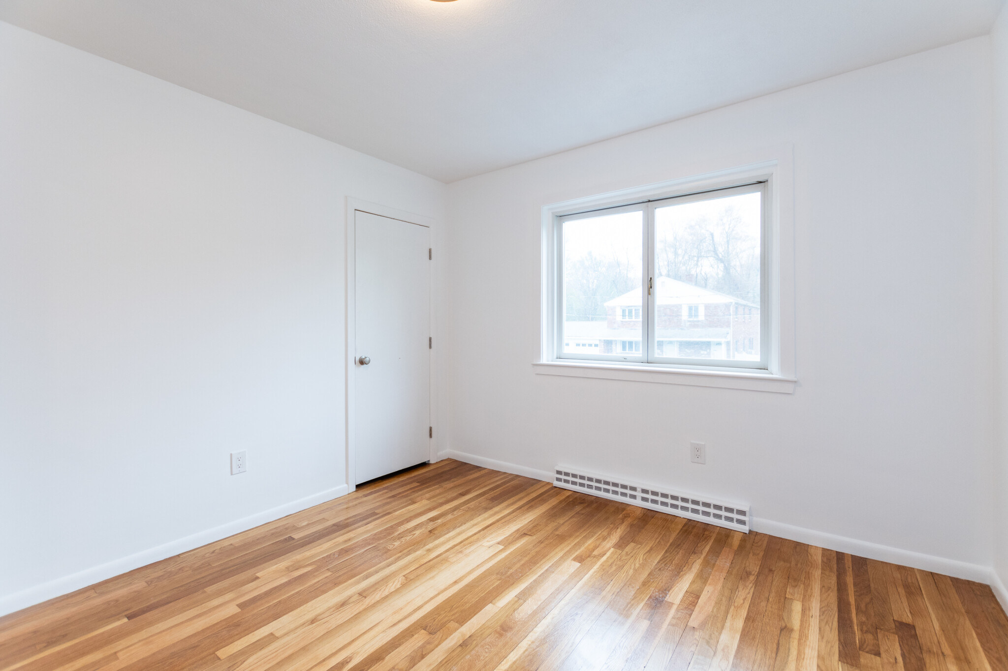4 bed, 2 bath apartment for rent at 6 Kippy Dr Unit 6, Waban — photo 26 of 48