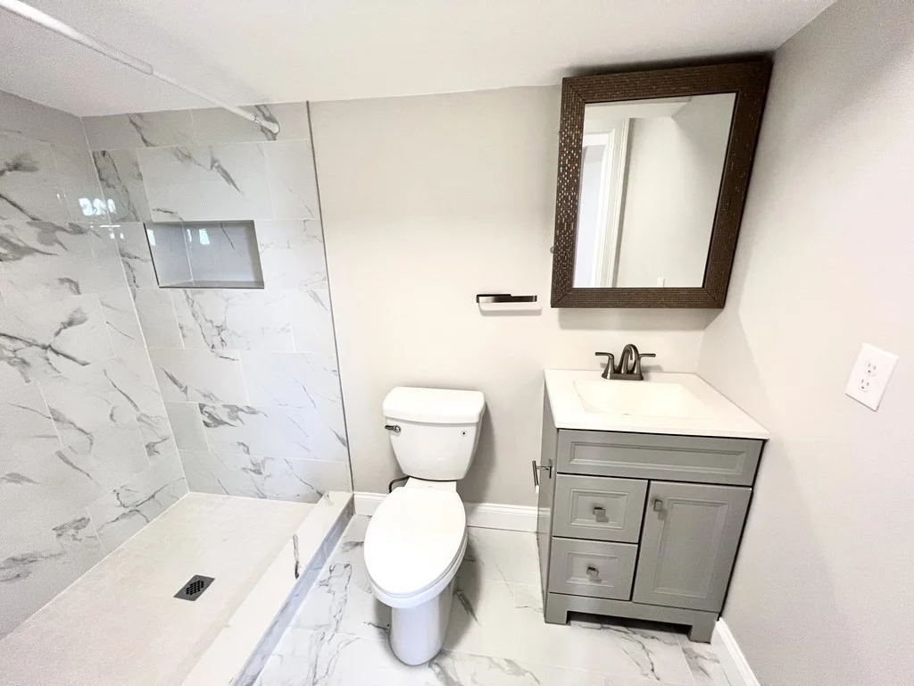 5 bed, 2 bath apartment for rent at 6 La Grange Pl Unit 1, Roxbury — photo 3 of 16