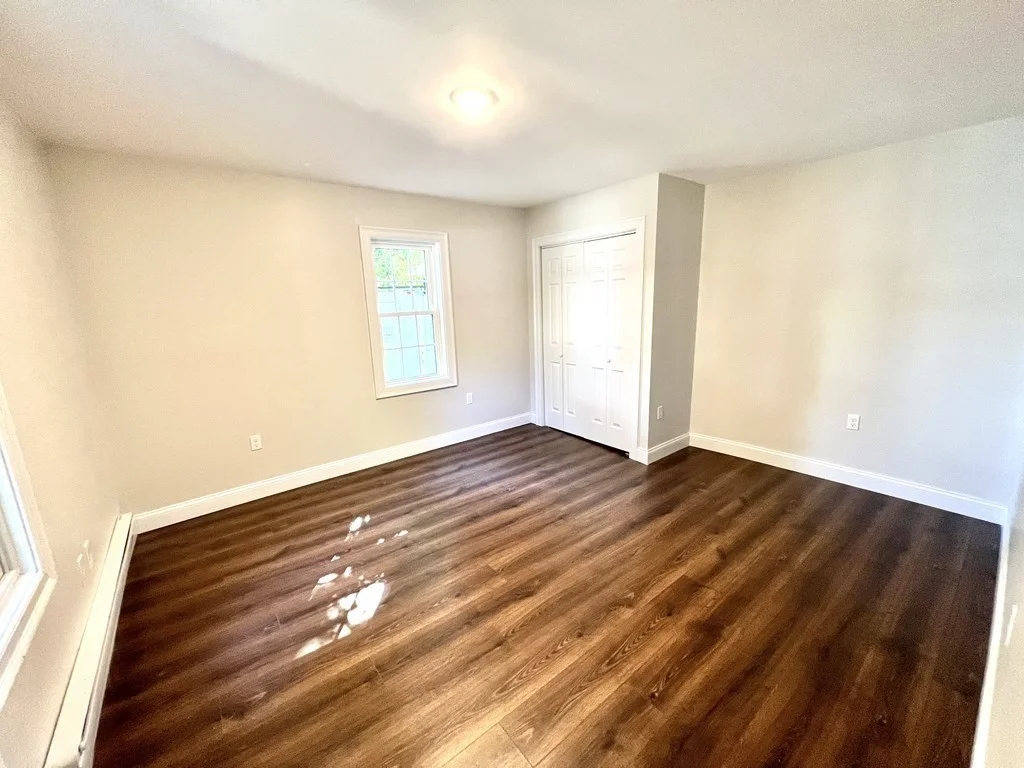 5 bed, 2 bath apartment for rent at 6 La Grange Pl Unit 1, Roxbury — photo 5 of 16