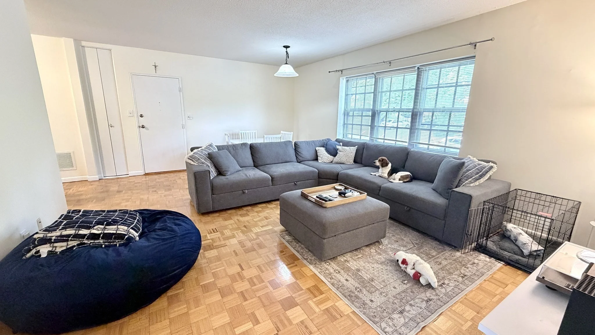 2 bed, 1 bath apartment for rent at 6 Lake Shore Ter Unit 1, Brighton — photo 2 of 14