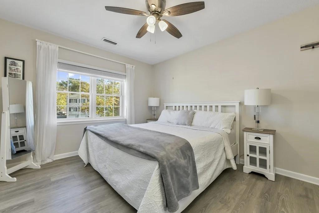 2 bed, 1 bath apartment for rent at 6 Lake Shore Ter Unit U4, Brighton — photo 16 of 23