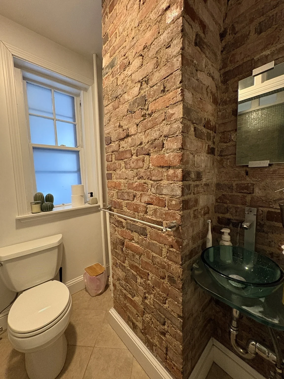 3 bed, 2 bath apartment for rent at 6 Lanark Rd Unit 1, Brookline — photo 25 of 29