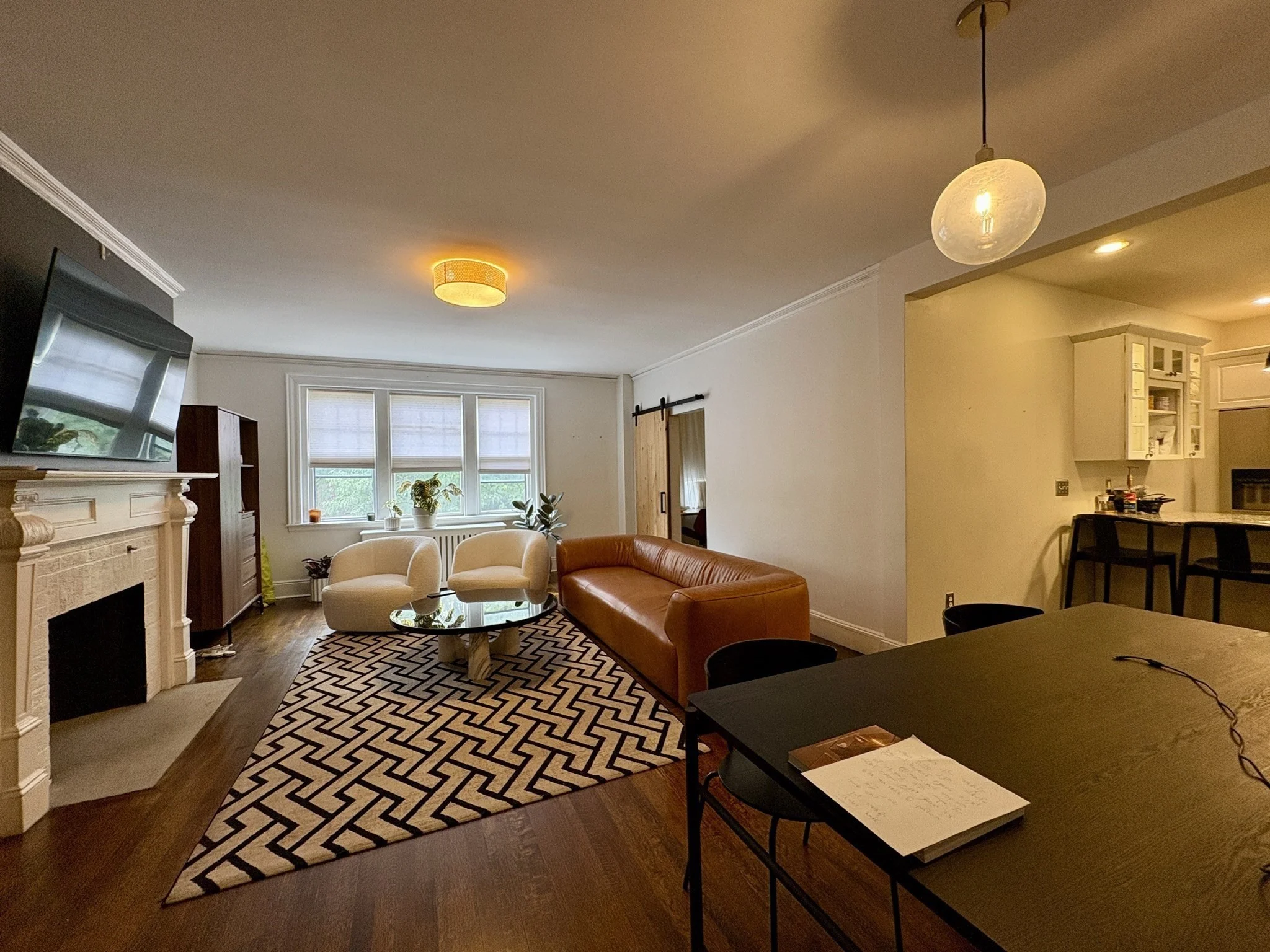 3 bed, 2 bath apartment for rent at 6 Lanark Rd Unit 1, Brookline — photo 4 of 29
