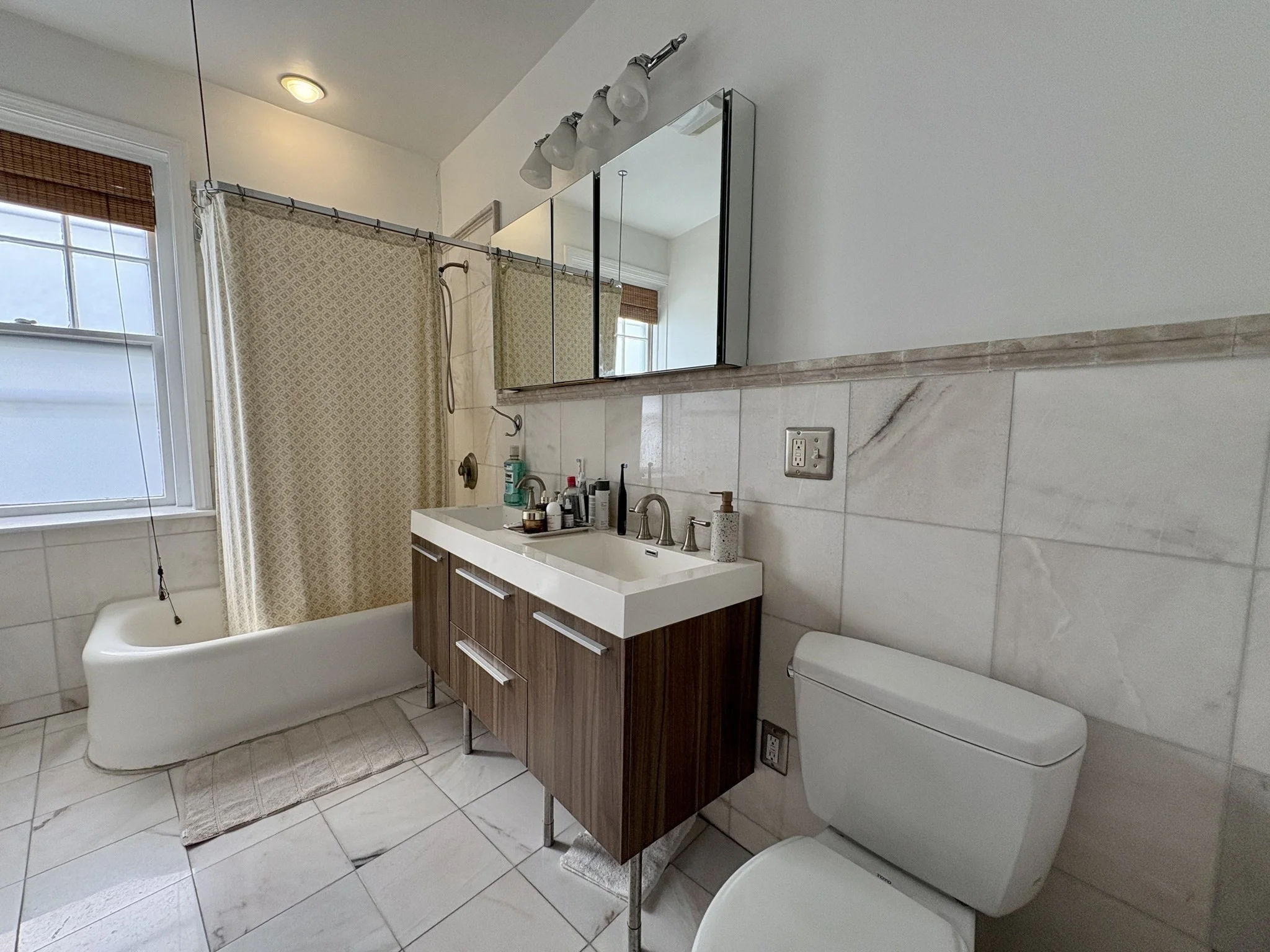 3 bed, 2 bath apartment for rent at 6 Lanark Rd Unit 1, Brookline — photo 20 of 29