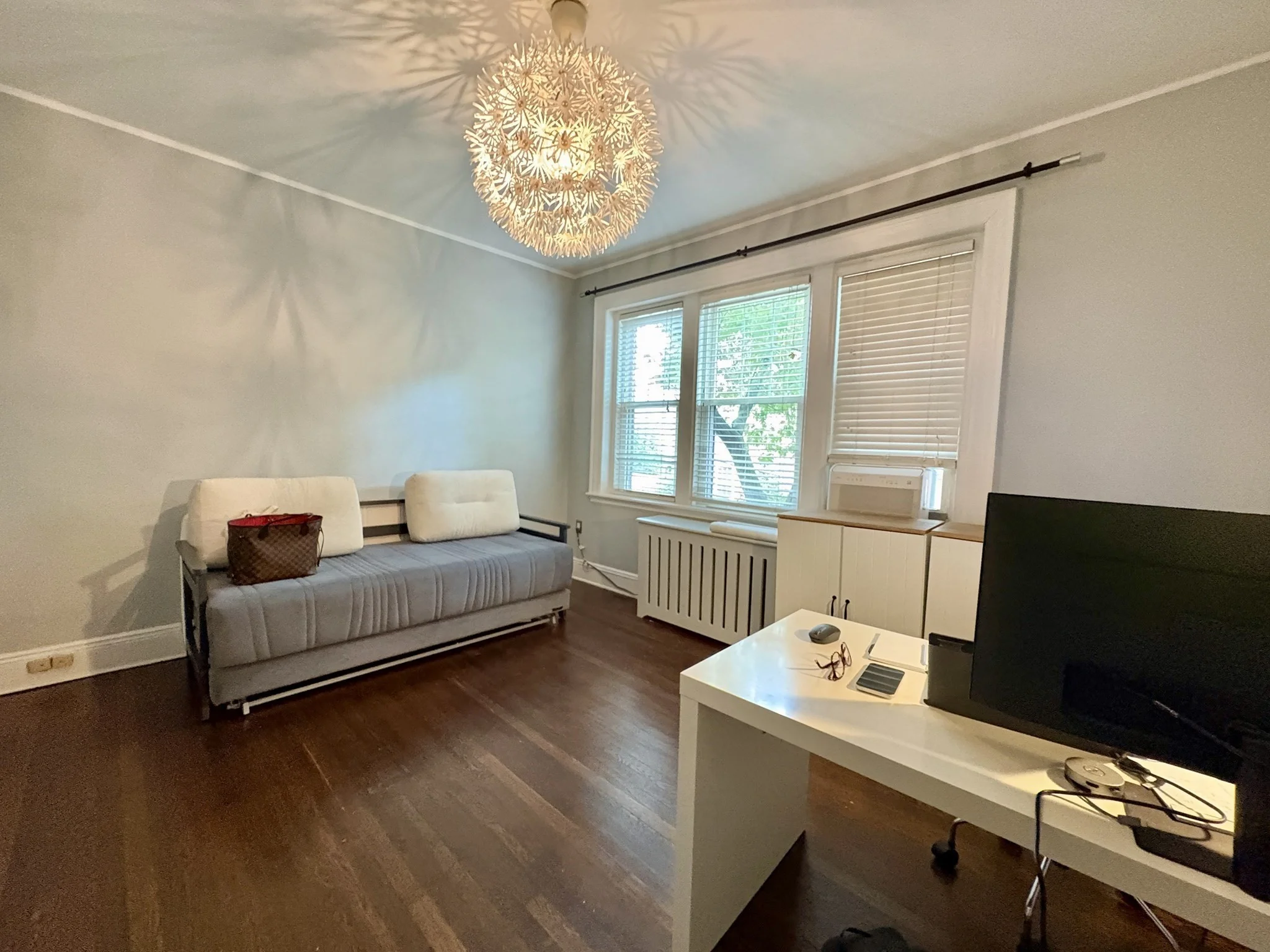 3 bed, 2 bath apartment for rent at 6 Lanark Rd Unit 1, Brookline — photo 15 of 29