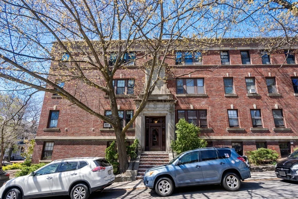 3 bed, 2 bath apartment for rent at 6 Lanark Rd Unit 1, Salisbury Road - Corey Farm — photo 2 of 19
