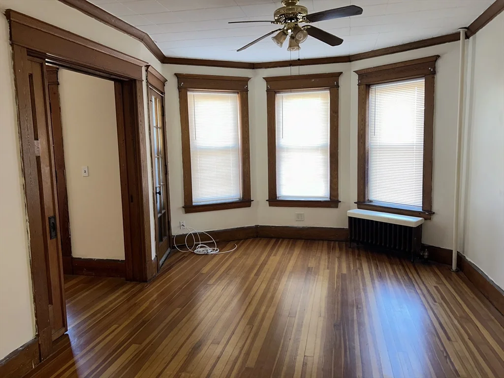 2 bed, 1 bath apartment for rent at 6 Laurel St Unit 2R, Elmwood — photo 8 of 12