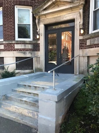 1 bed, 1 bath apartment for rent at 6 Laurel Unit 1L, Holyoke — photo 12 of 13