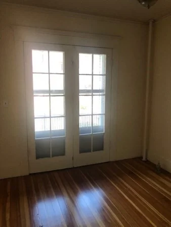 1 bed, 1 bath apartment for rent at 6 Laurel Unit 1L, Holyoke — photo 11 of 13