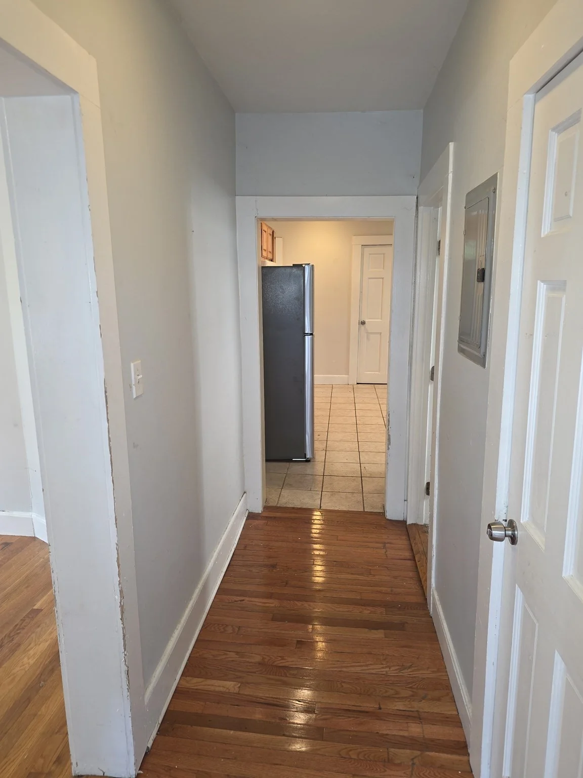 2 bed, 1 bath apartment for rent at 6 Lauriat St Unit 1, Dorchester — photo 4 of 11