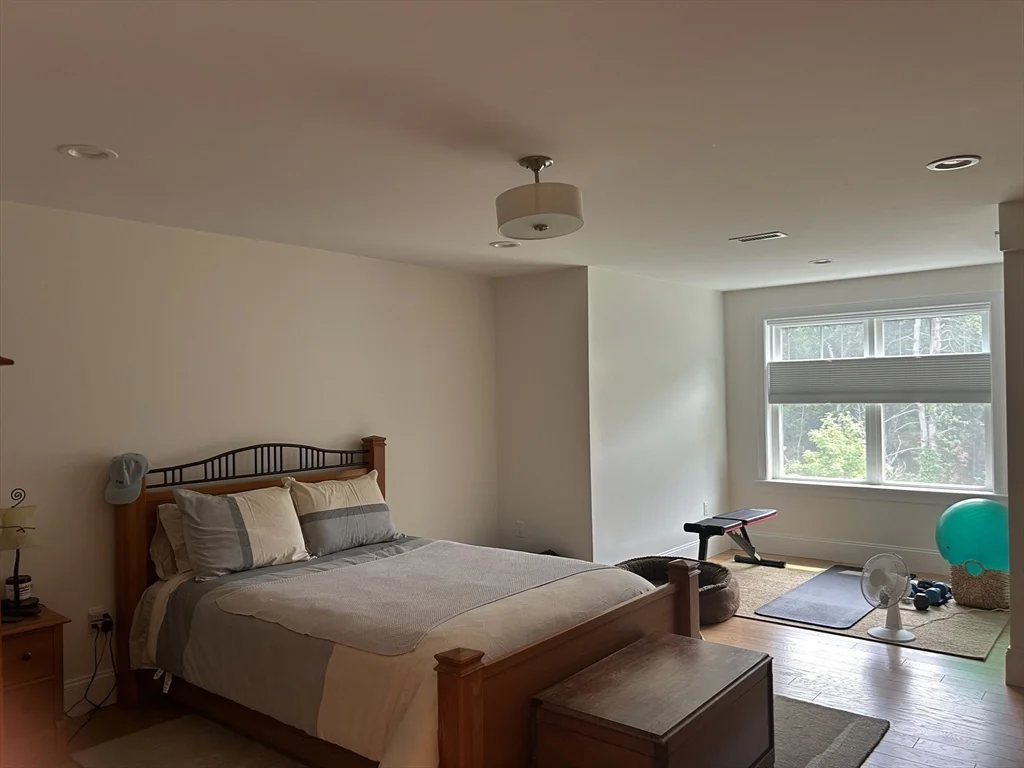 3 bed, 2 bath apartment for rent at 6 Lily Pond Ln Unit 6, Lexington — photo 17 of 29