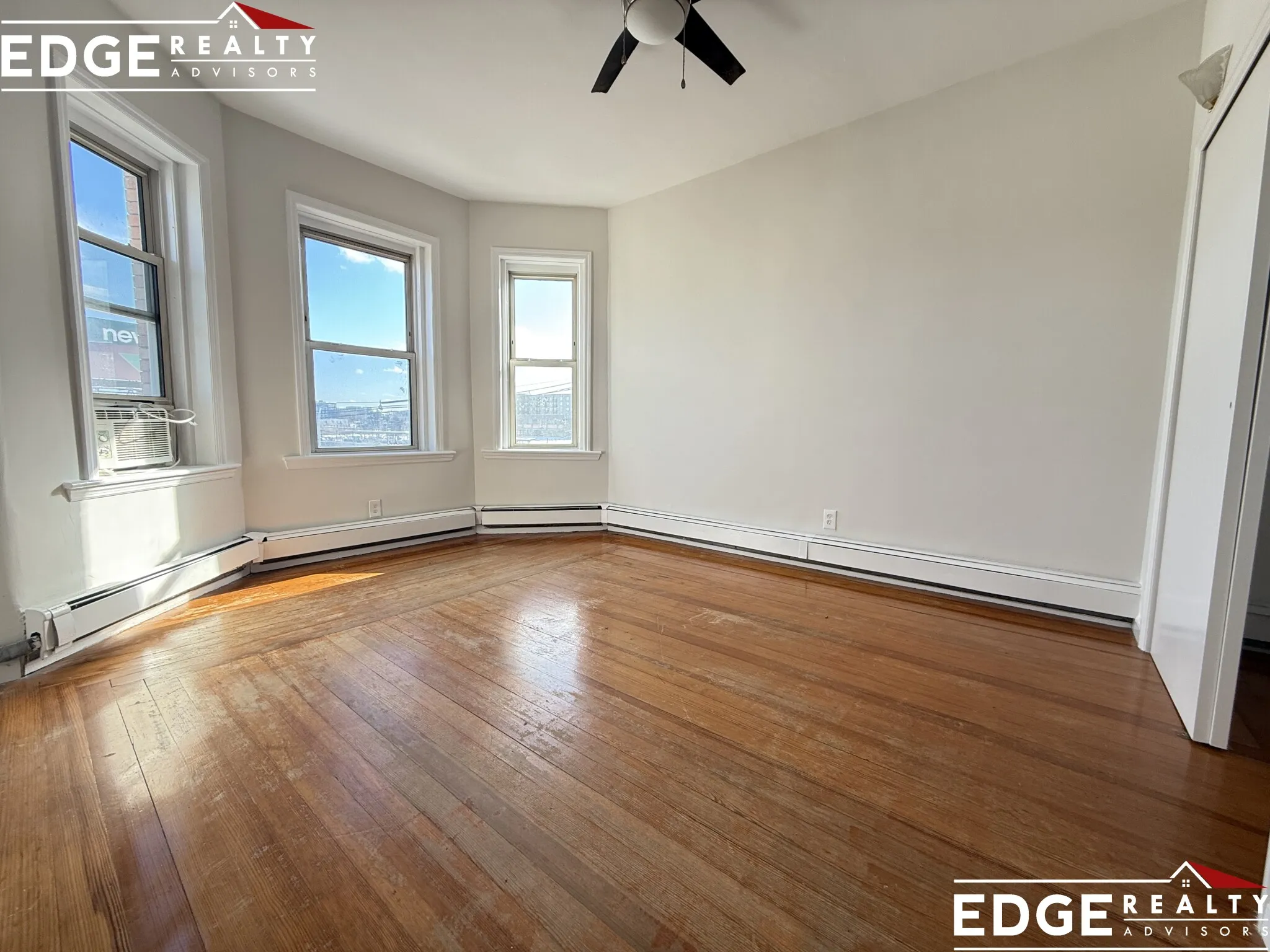 3 bed, 1.5 bath apartment for rent at 6 Litchfield St Unit 3, Allston — photo 6 of 9