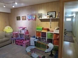 3 bed, 2 bath apartment for rent at 6 Loring Hills Ave Unit 1B, Salem — photo 23 of 28