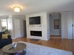3 bed, 2 bath apartment for rent at 6 Loring Hills Ave Unit 1B, Salem — photo 4 of 28