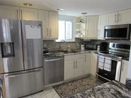 3 bed, 2 bath apartment for rent at 6 Loring Hills Ave Unit 1B, Salem — photo 8 of 28