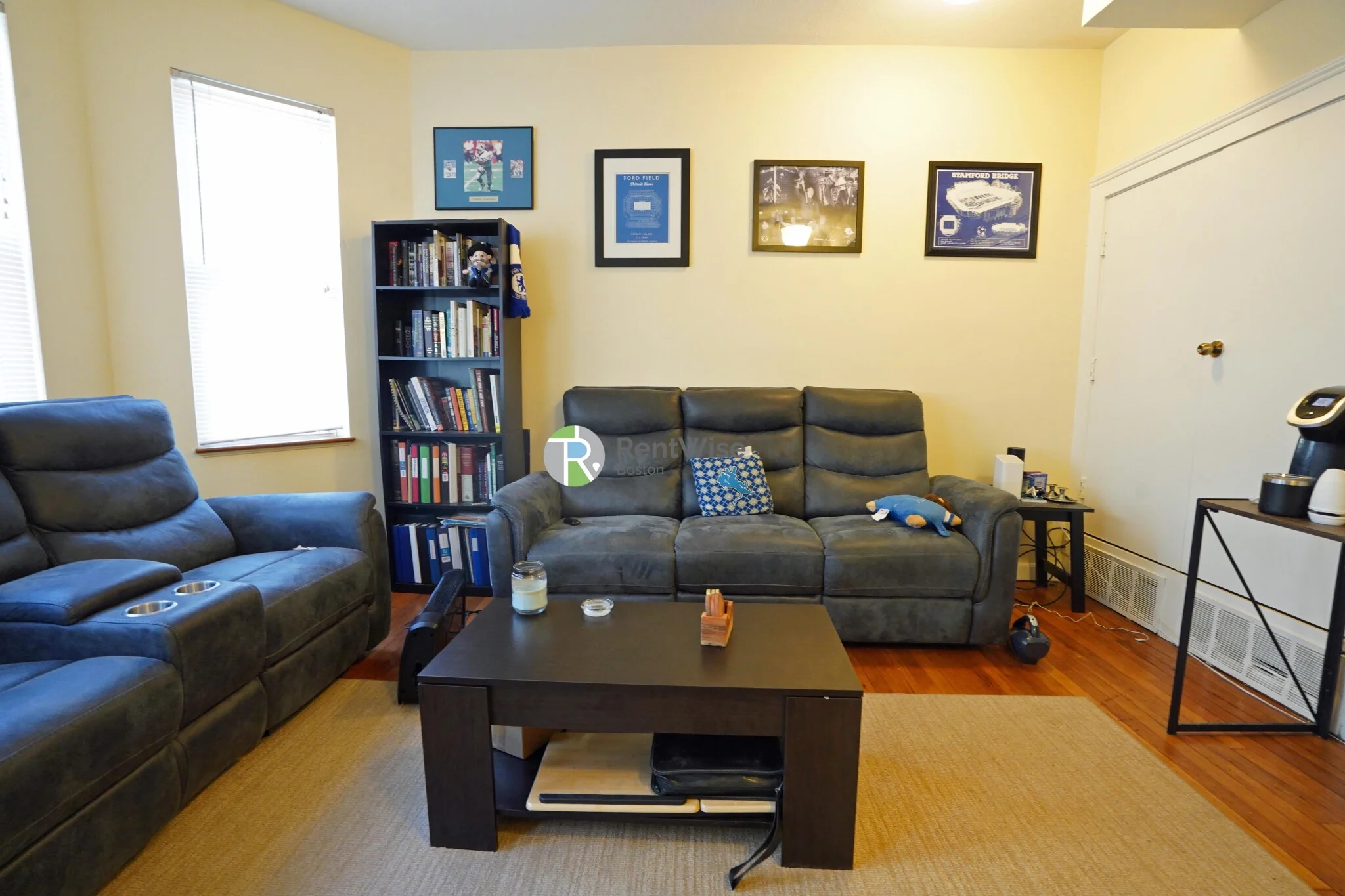 3 bed, 1 bath apartment for rent at 6 Lorraine Ter Unit 1, Brighton — photo 19 of 20