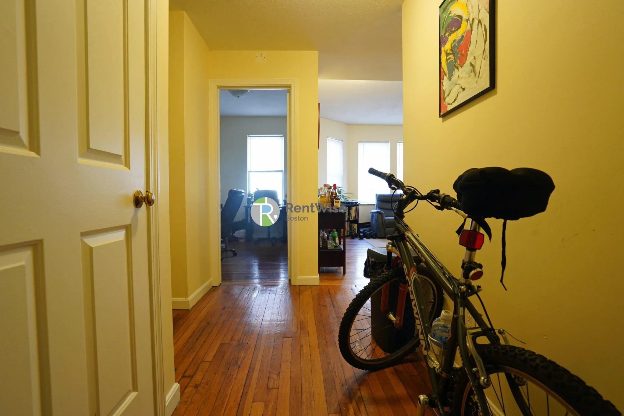 3 bed, 1 bath apartment for rent at 6 Lorraine Ter Unit 1, Brighton — photo 18 of 20