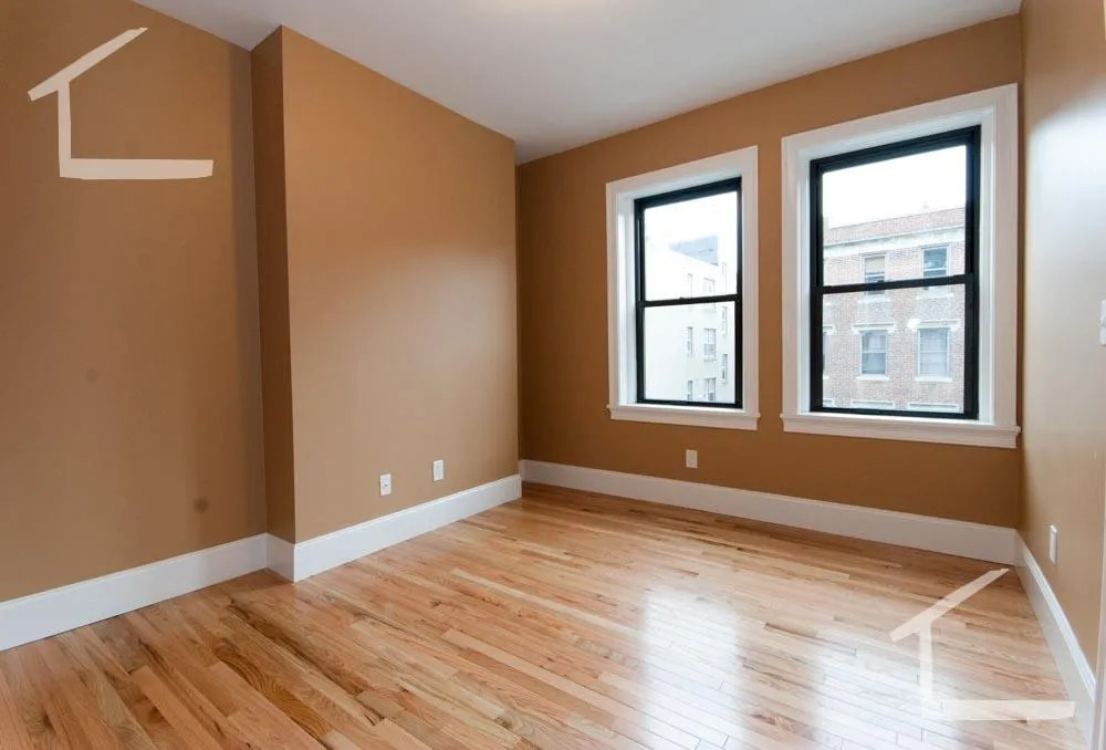 5 bed, 2 bath apartment for rent at 6 Lothian Rd Unit 2-2, Brighton — photo 7 of 10