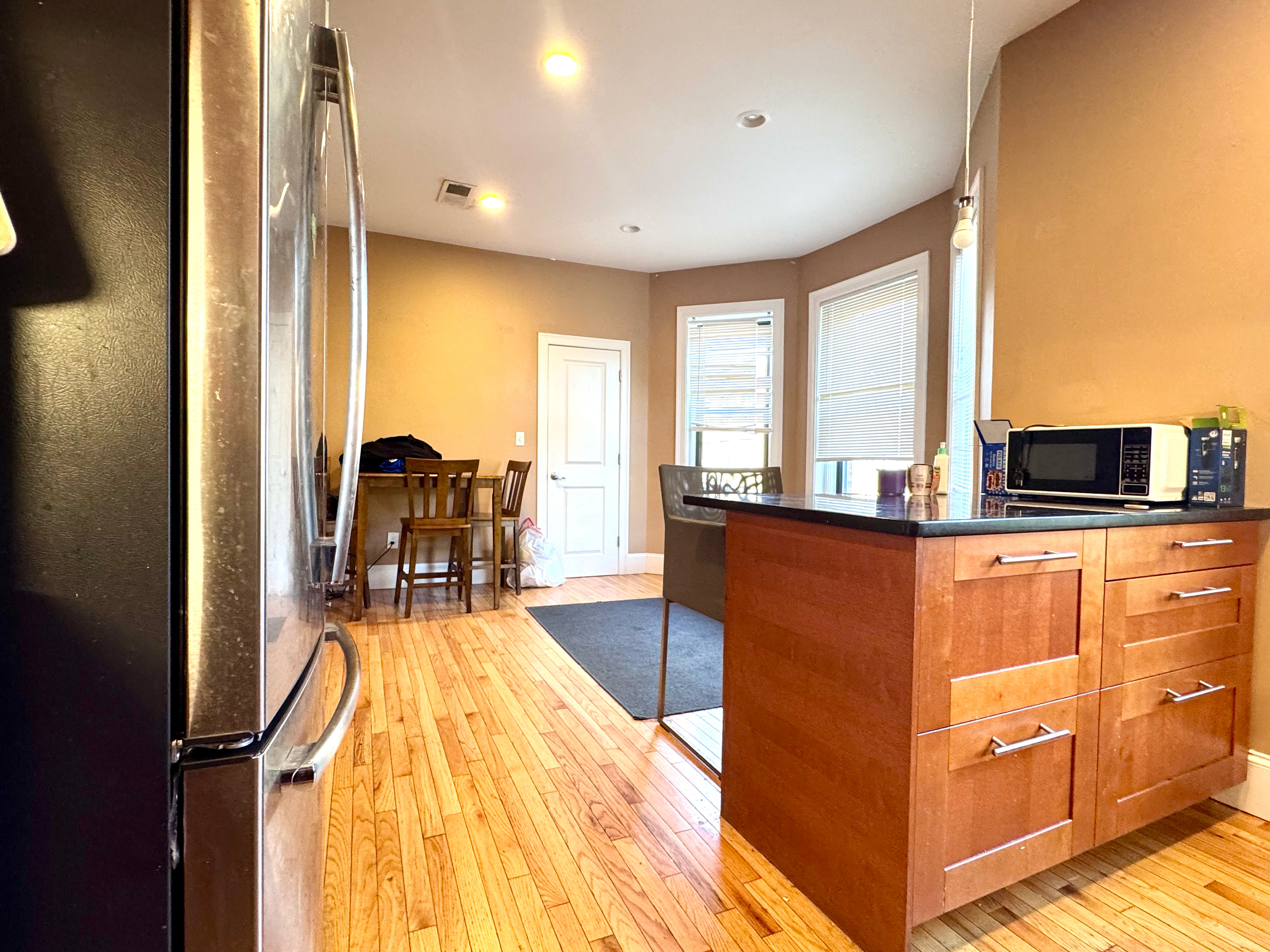 5 bed, 2 bath apartment for rent at 6 Lothian Rd Unit 2, Brighton — photo 2 of 13