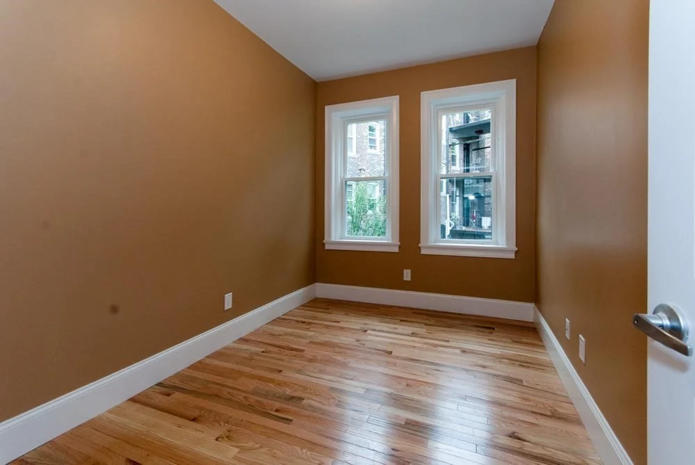 5 bed, 2 bath apartment for rent at 6 Lothian Rd Unit 3, Brighton — photo 2 of 11