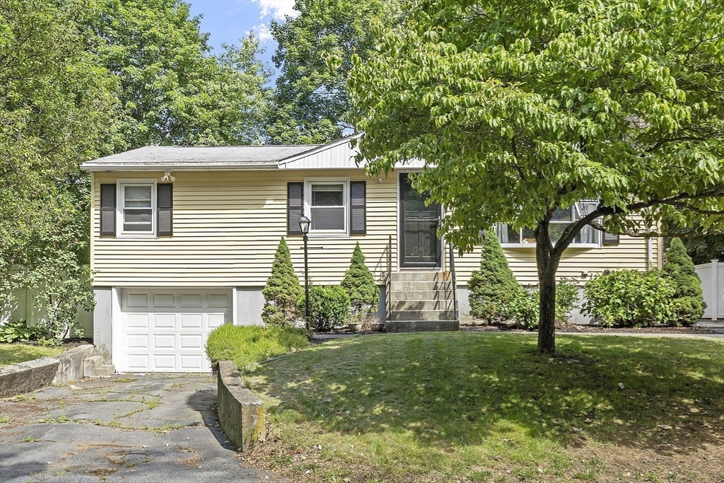 3 bed, 1 bath apartment for rent at 6 Mackin St, Hudson — photo 32 of 35