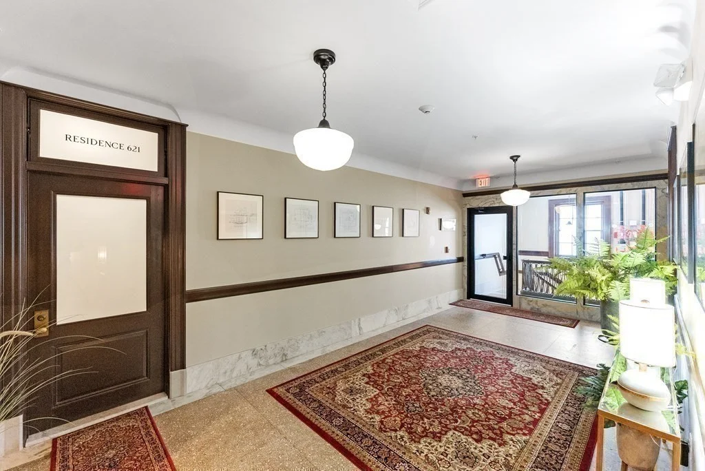 1 bed, 1 bath apartment for rent at 6 Main St Ext Unit 621, Downtown — photo 3 of 28