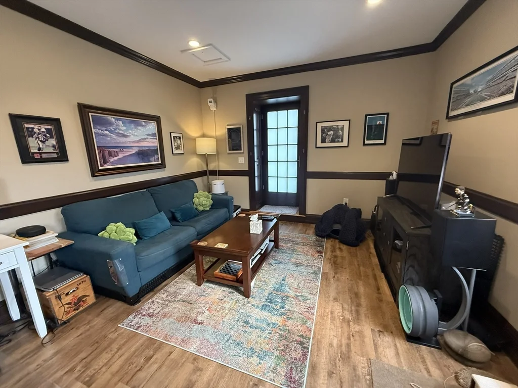1 bed, 1 bath apartment for rent at 6 Main St Ext Unit 621, Downtown — photo 13 of 28