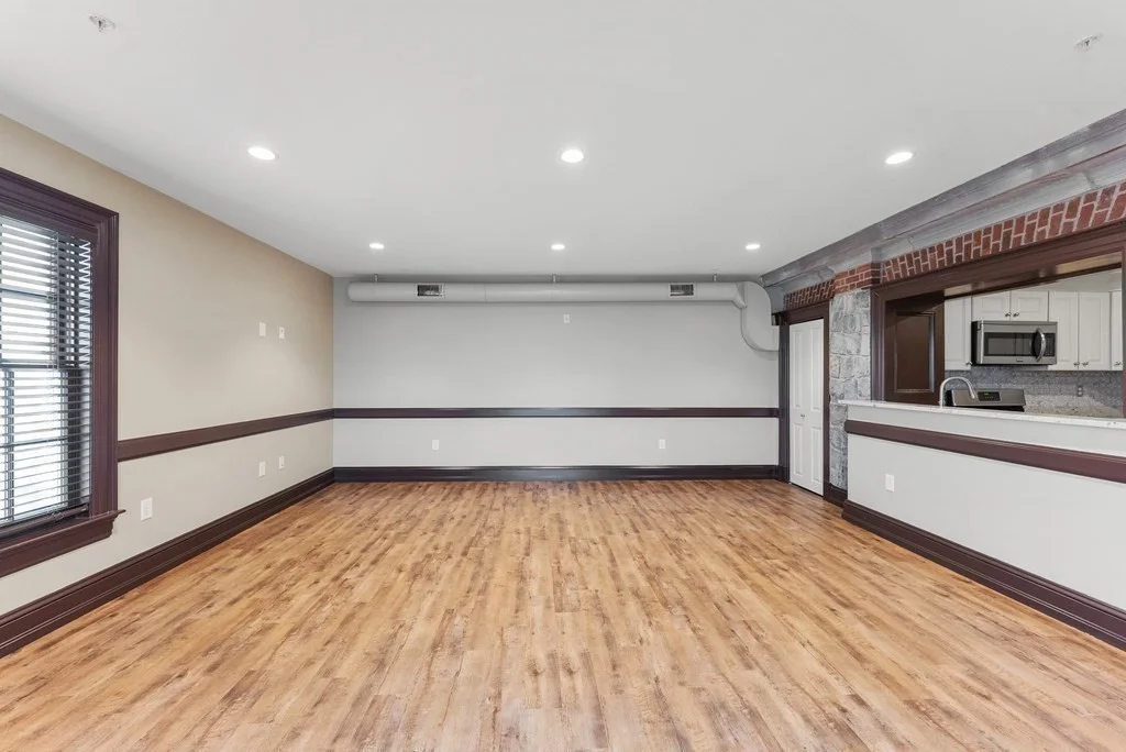 1 bed, 1 bath apartment for rent at 6 Main St Ext Unit 622, Downtown — photo 8 of 18
