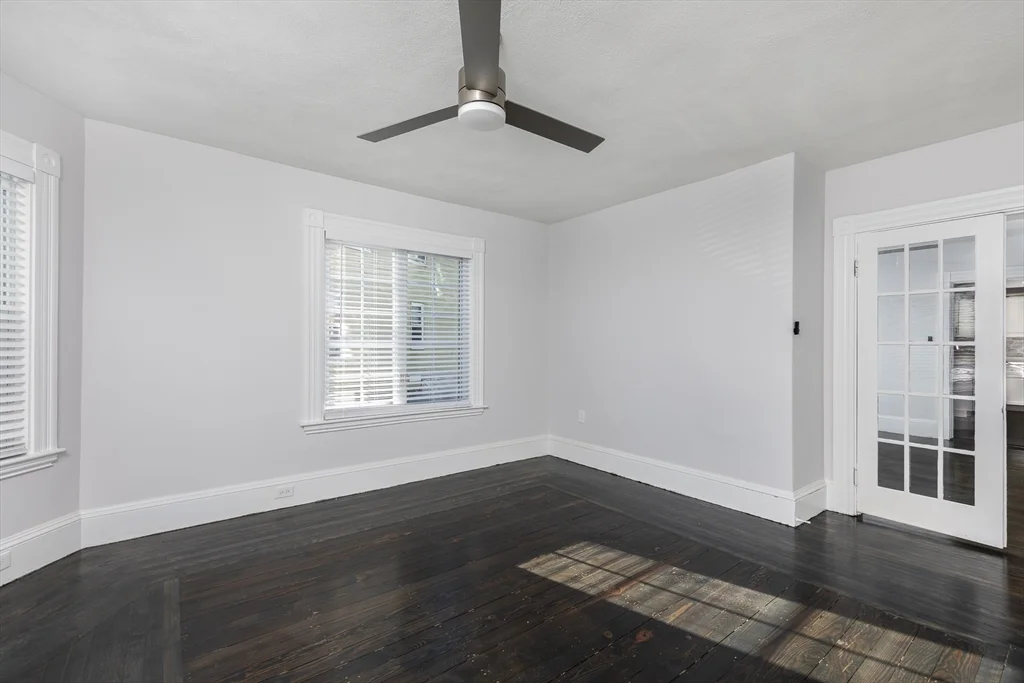 2 bed, 2 bath apartment for rent at 6 Maple Ave Unit 1, Swampscott — photo 5 of 20