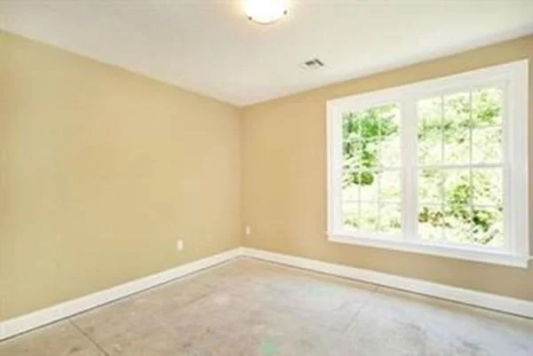 4 bed, 3 bath apartment for rent at 6 Maple Way Unit 6, Boylston — photo 19 of 24